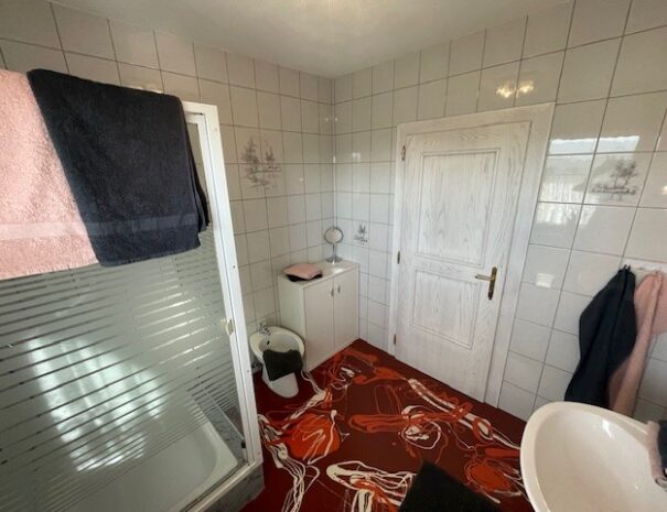 Wohnung 2 Badezimmer 2