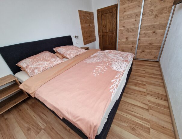 Wohnung 2 Kl. Zimmer 1